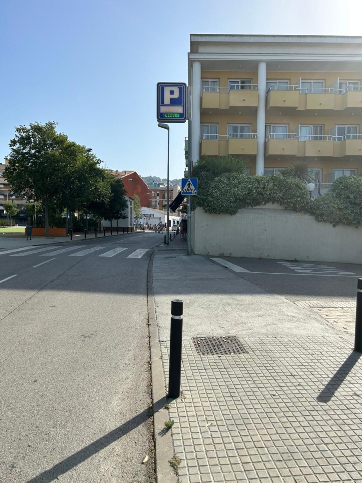 Centrico Apartamento A 150 Metros De La Playa. Parking* Lloret de Mar Eksteriør billede